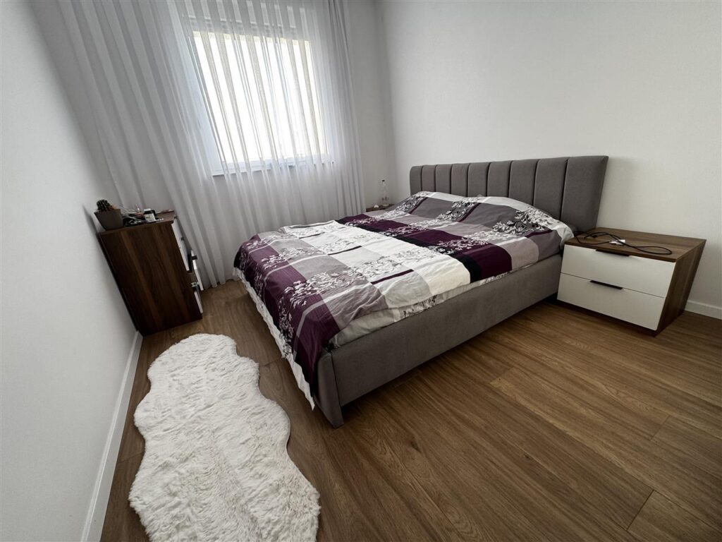 Banese Me Gira Ne Rrugen B (2)