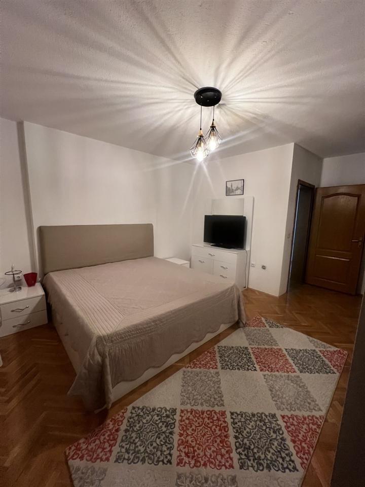 Ipet banesa me qera (5)