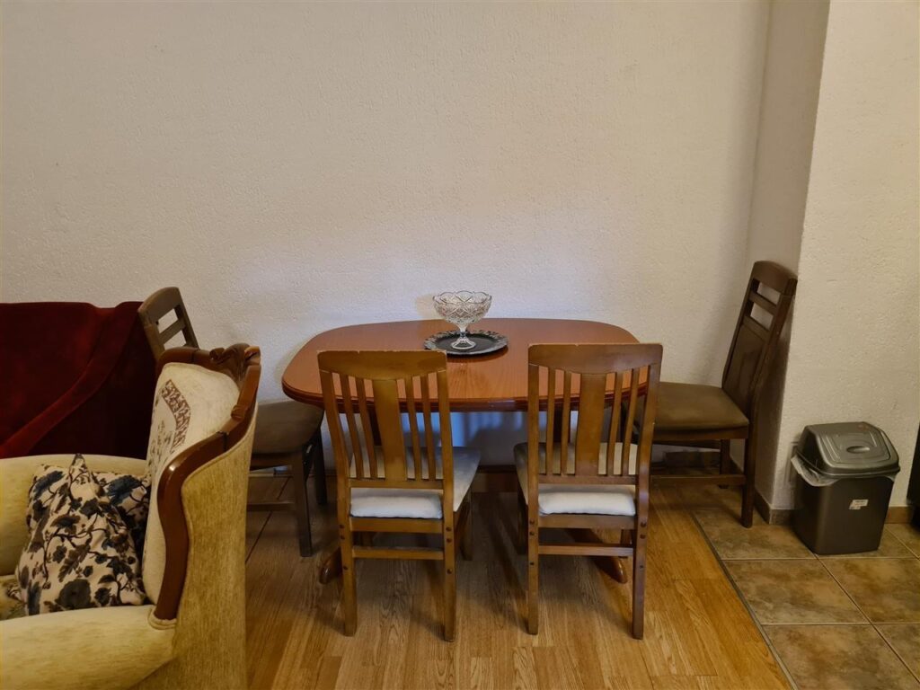 Banes me qera parku i prishtines (2)