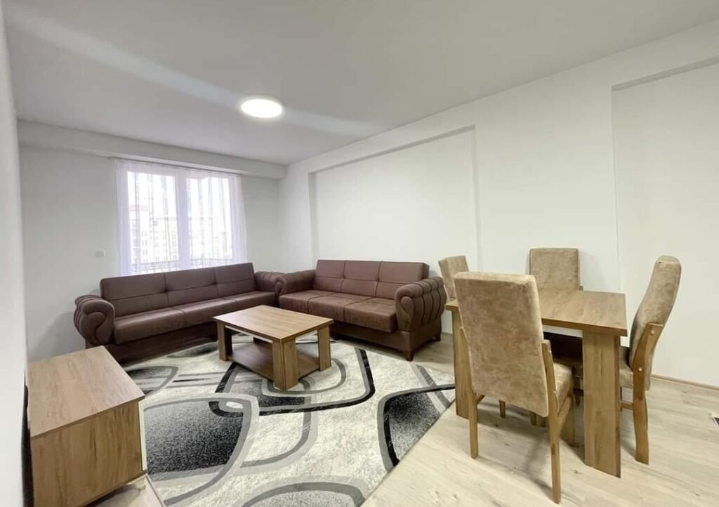 Shitet banesa fushe kosov qender me mobile 55 000 (12)