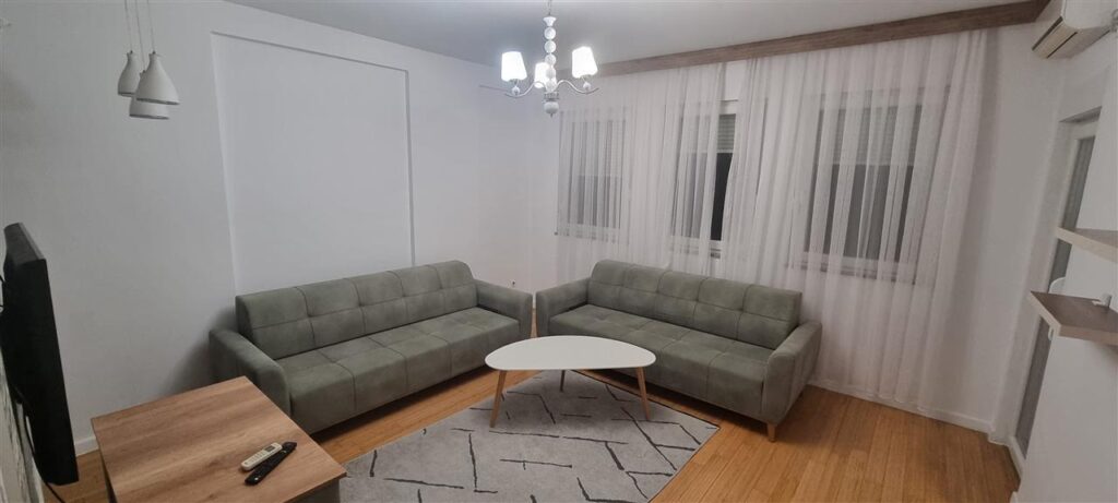 Banese me qira ne rrugen b