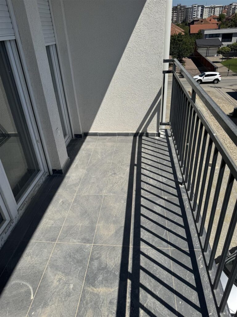 Leshoj me qera banesa ne fushe kosove (1)