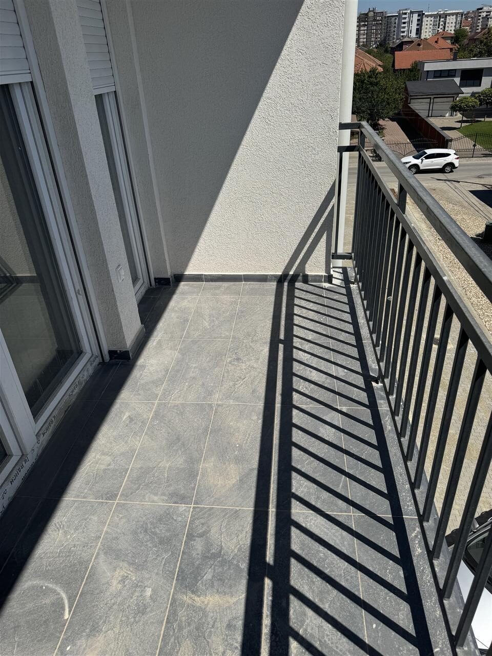 Leshoj me qera banesa ne fushe kosove (1)