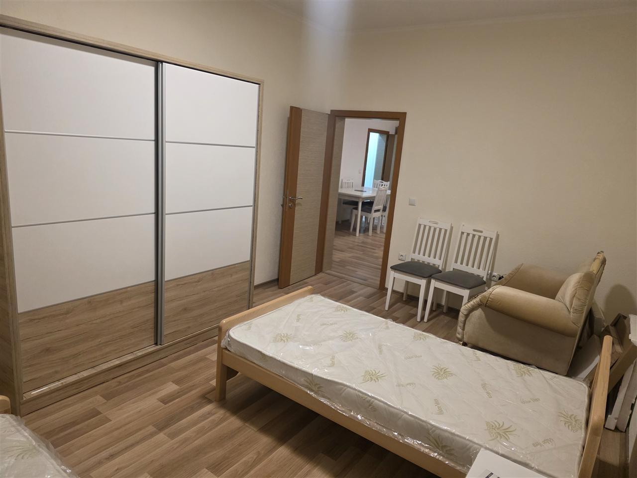 Banes me qera velani (1)