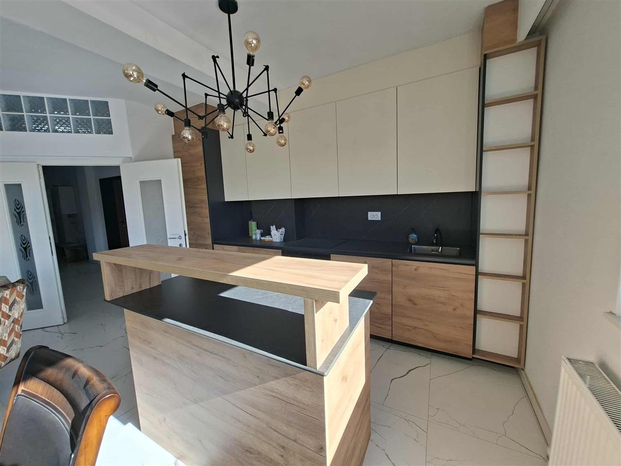 Banesa ne shitje (1)