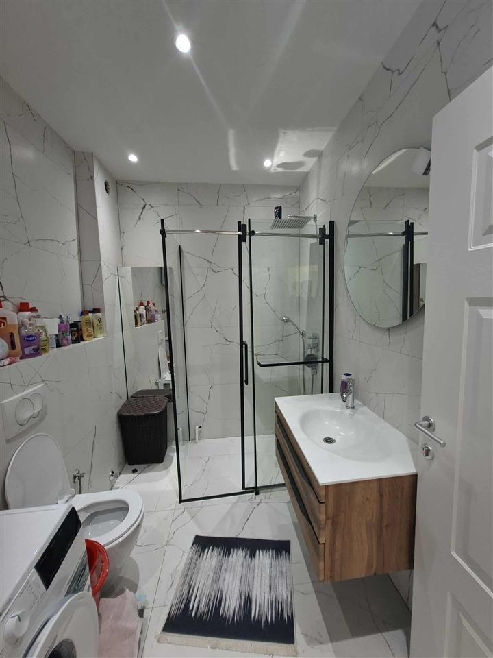 Banesa ne shitje (5)