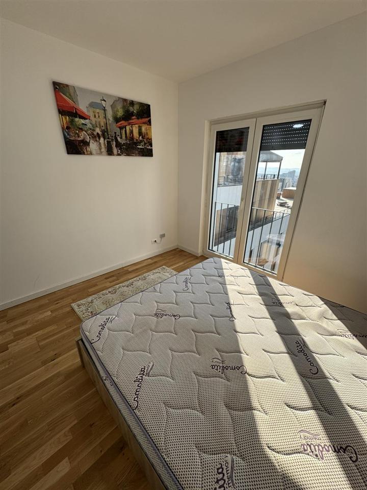 Banese me qera banesa me qira (1)