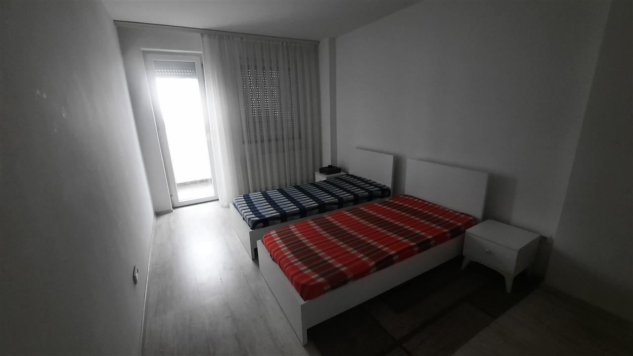 Ipet me qera banesa 86 m2 mrapa vives nje kateshe kati 1 (5)