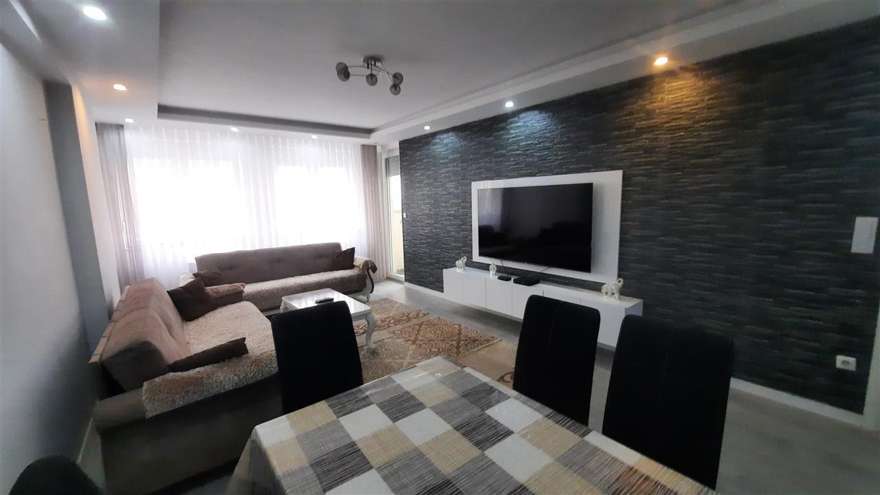 Ipet me qera banesa 86 m2 mrapa vives nje kateshe kati 1