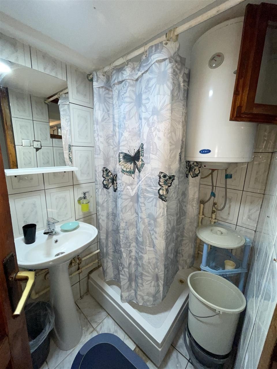 Ipet shtepia me qira pejton 3 rotated