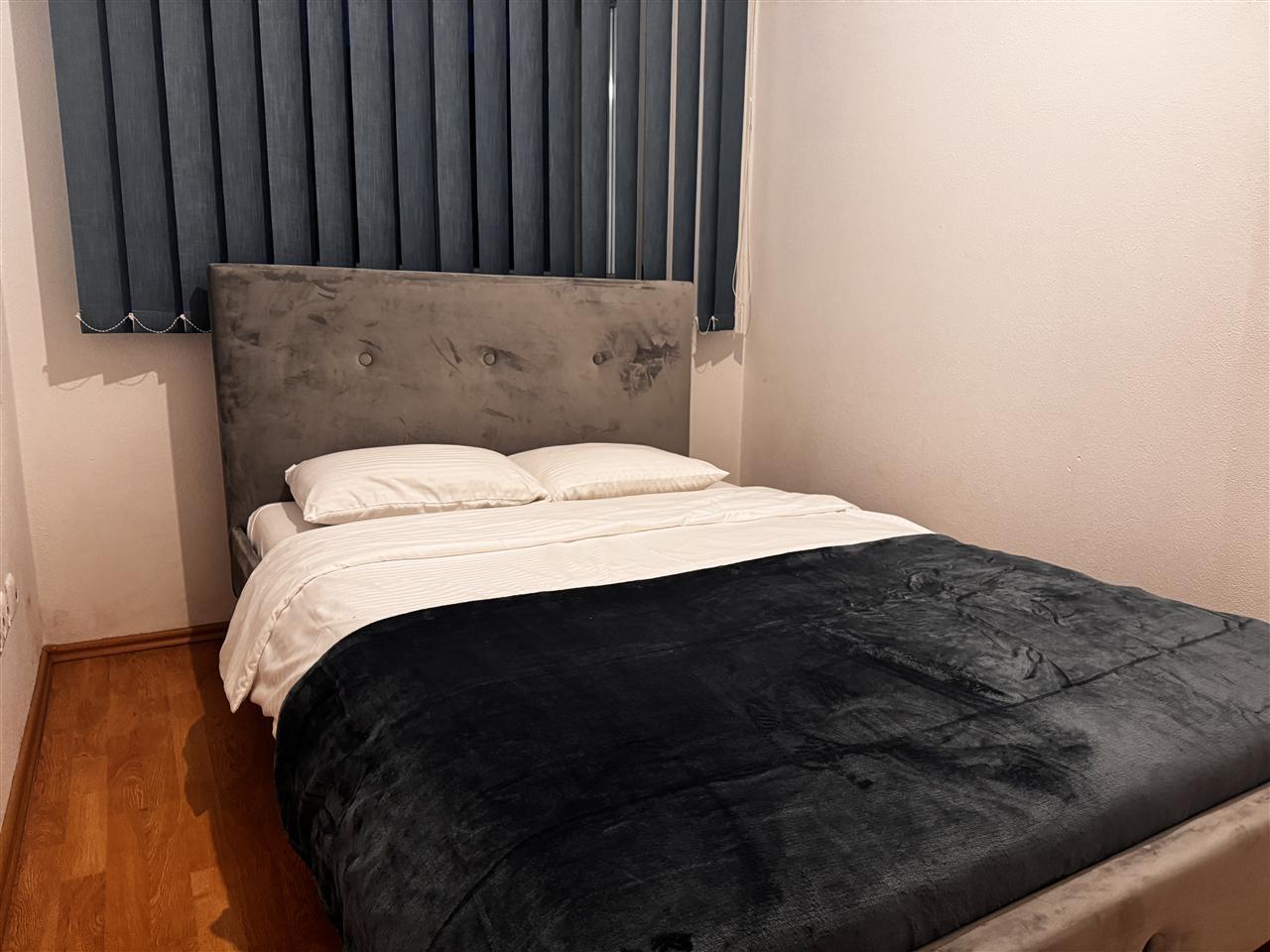 Leshohet banesa me qera te 4 llullat (2)