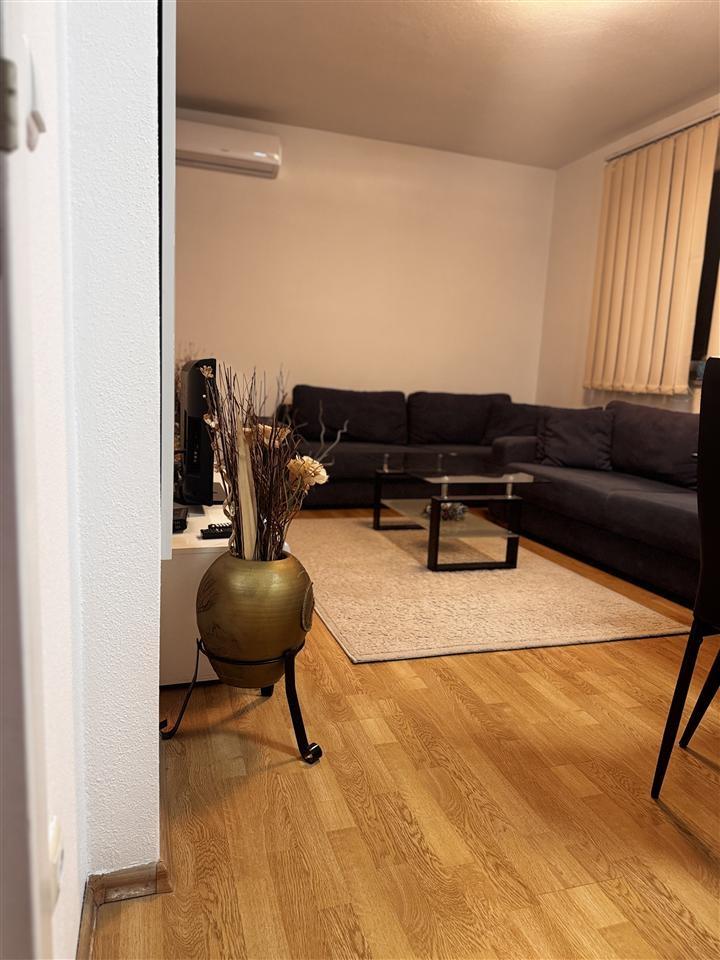 Leshohet banesa me qera te 4 llullat (6)