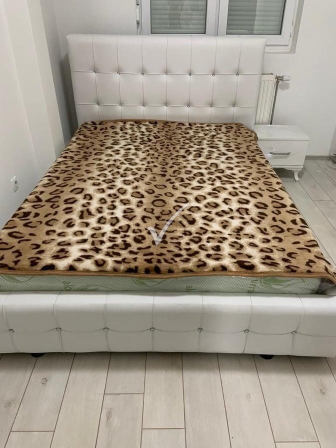 Jap me qera dy banesa afër auk rrugës për gërmi 1