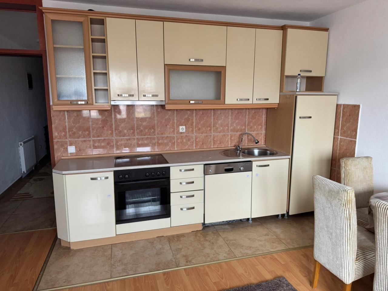 Banes me qera ne prishtine (2)