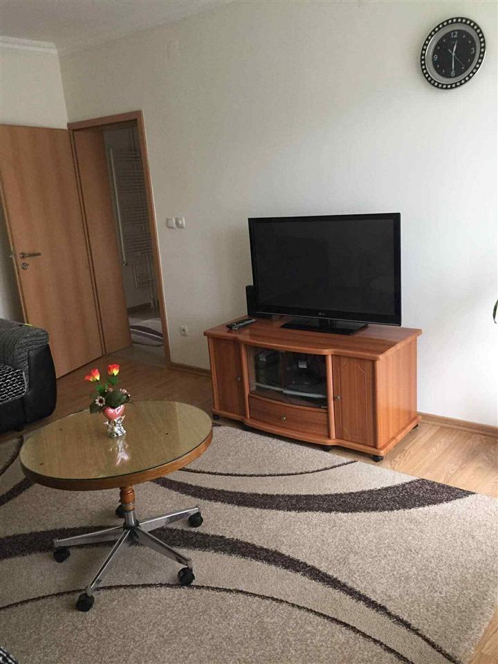 Banes me qera ne qender (3)