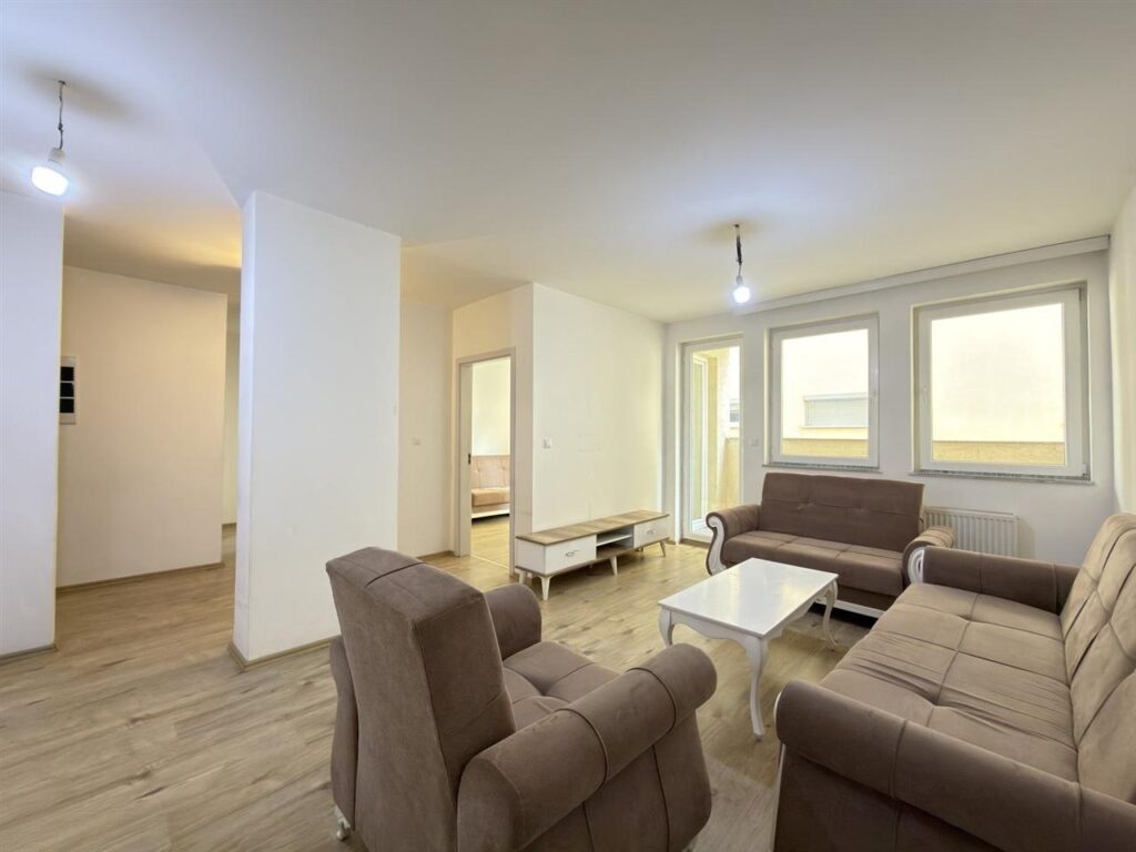 Banese e mobiluar me flete poseduse