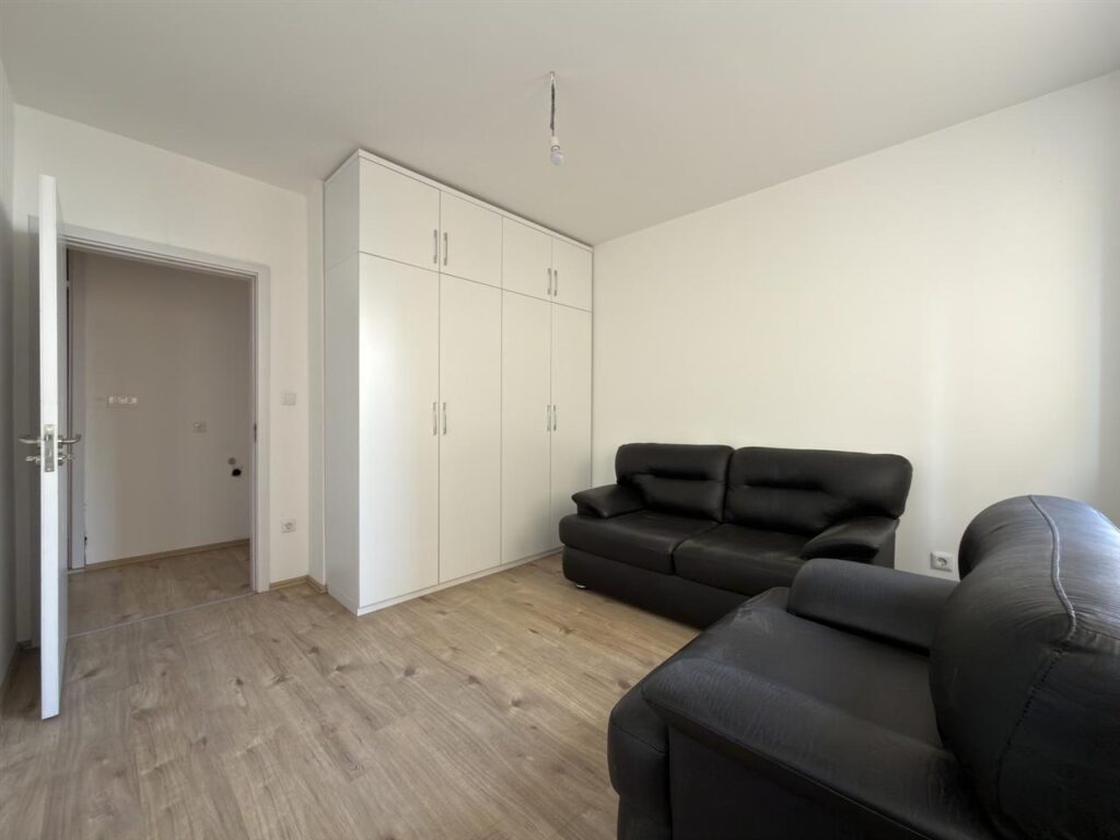 Banese e mobiluar me flete poseduse (5)