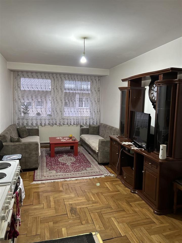 Leshohet banesa me qira (5)