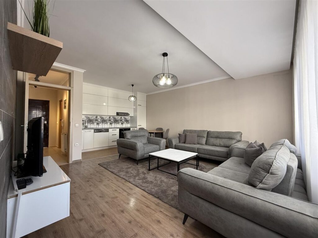 Shitet banesa ne lagjen tophane (7)