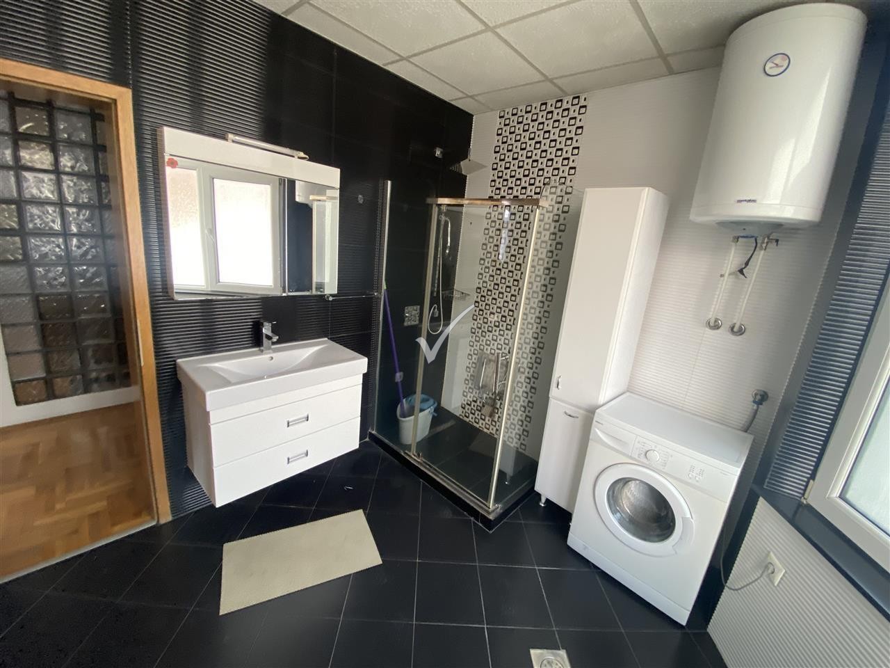 Banes me qira ne lagjen aktash 2