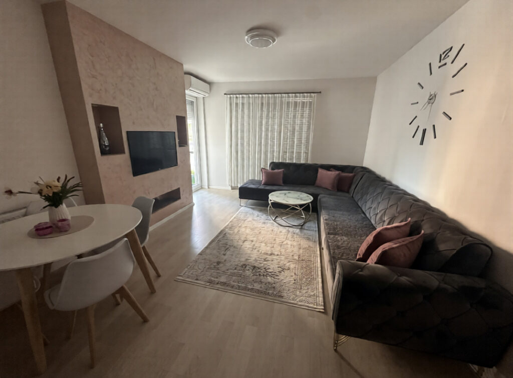 eff408d5 3638 4fed 9c55 aff6b24fbec2