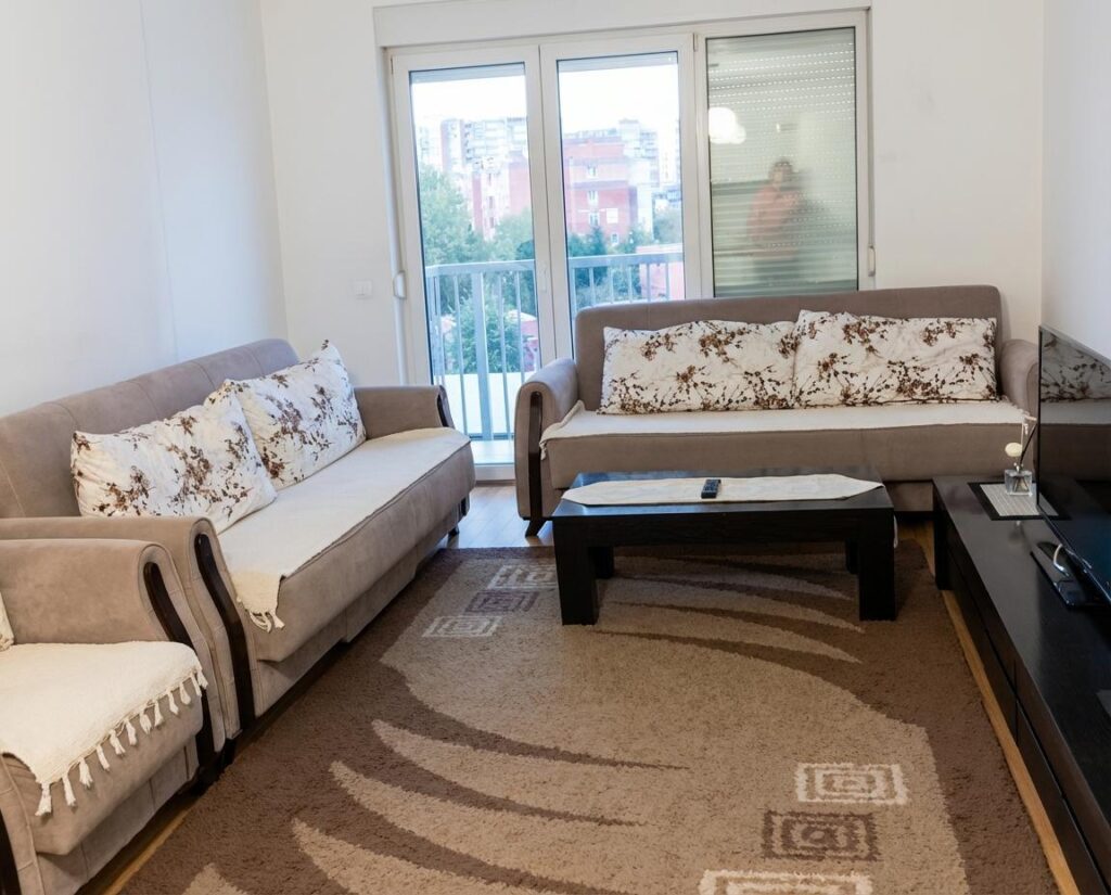 Ipet banese me qira kompleksi dardha prishtine