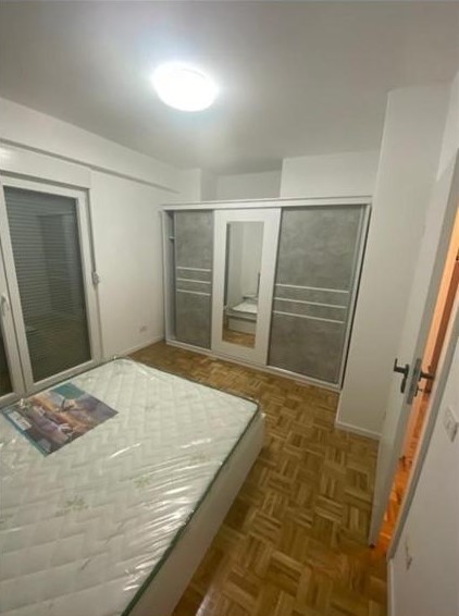 Jepet banesa me qera tek bregu i diellit ne prishtine (1)