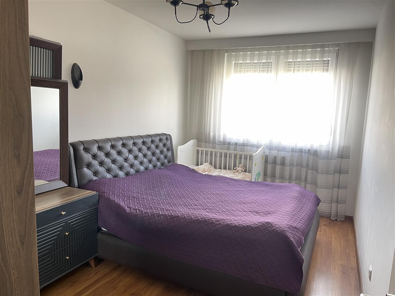 Leshoj banesen me qera (8)