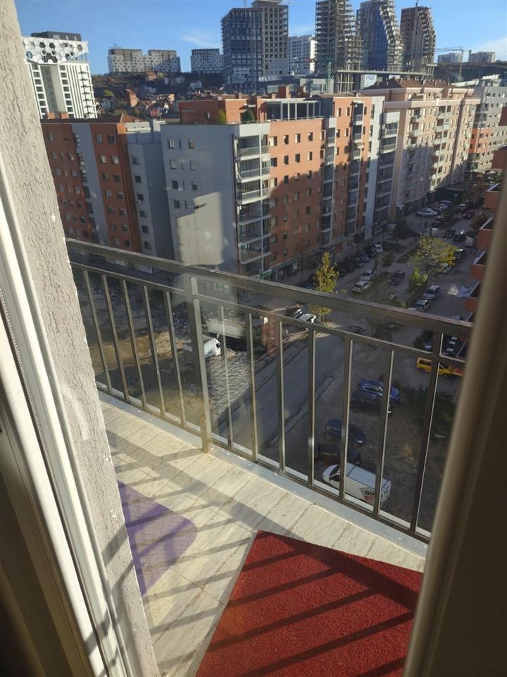 Shitet banesa 60 m ne emshir kalabri (1)