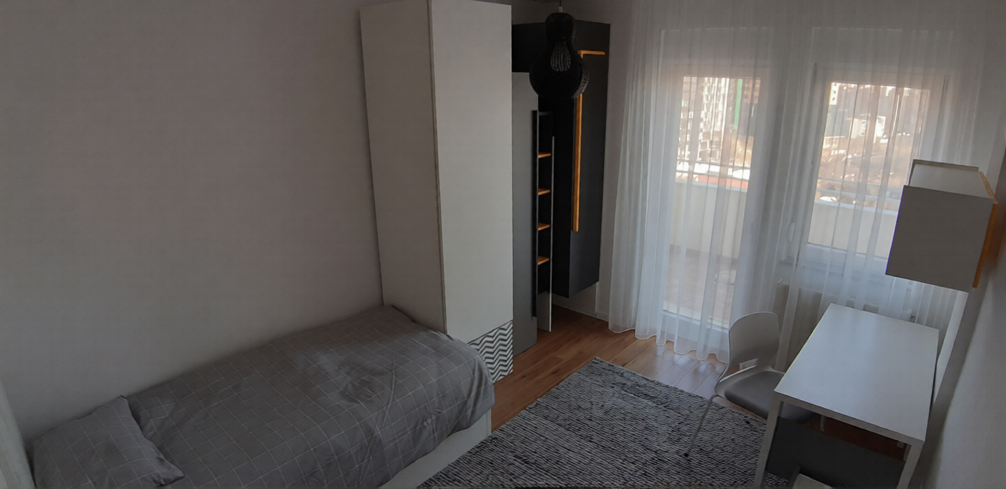 5549f6f7 662e 4e3c 9adc 1d7070cee01d