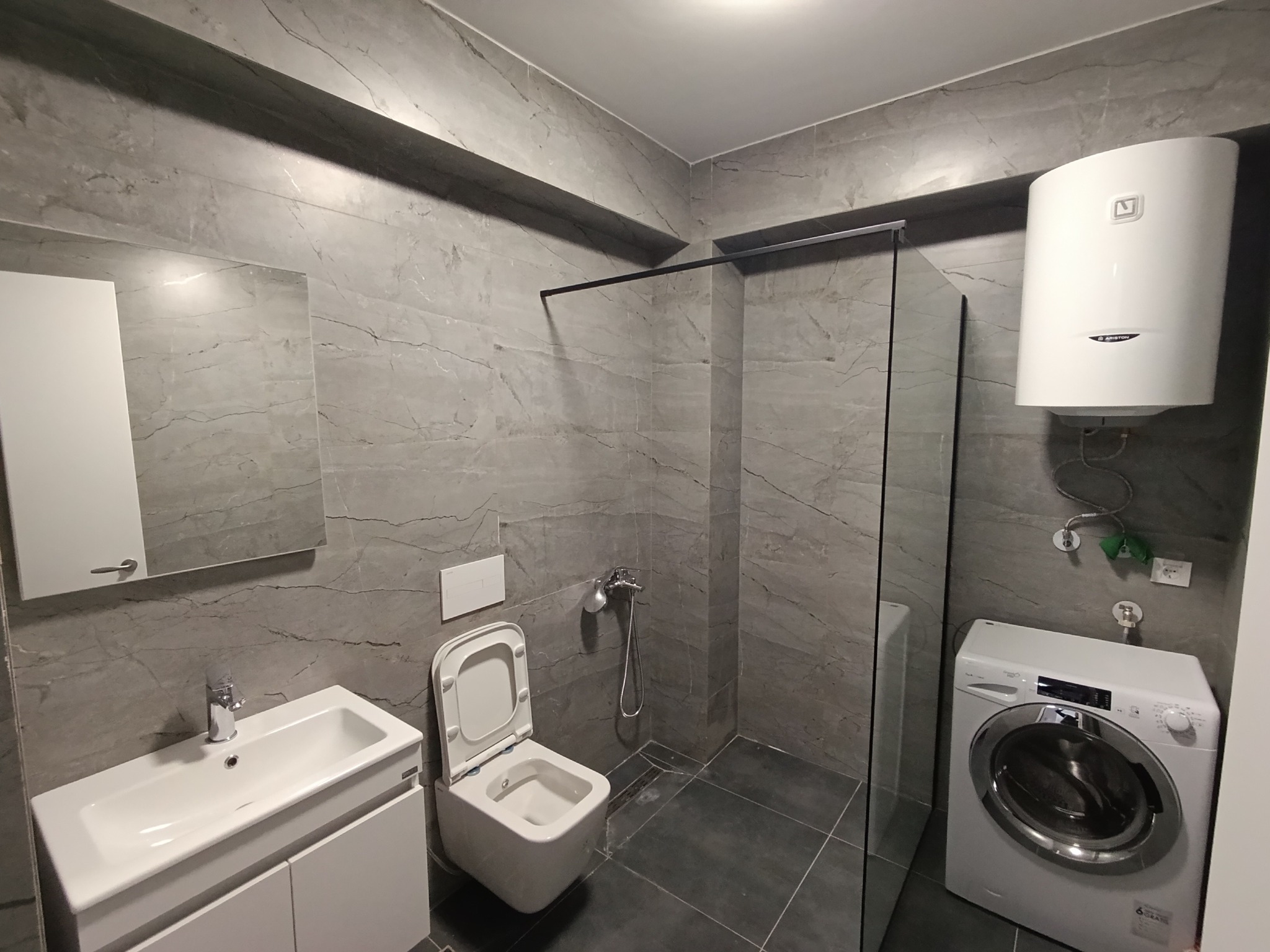 557457300 1986489165474008 5550041489887462613 n