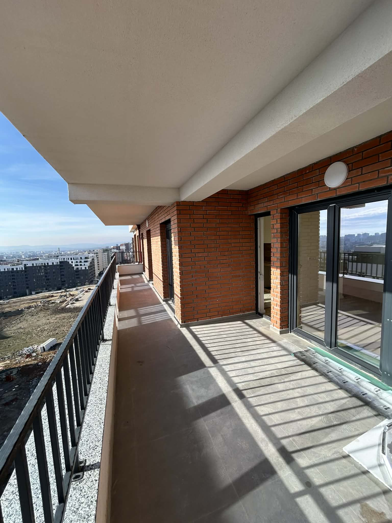 Att.0vAEGWLgNHK48sByOymWIbY1RiMynMCLV2TAWQjGt04