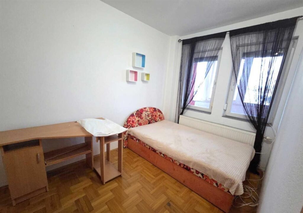 Bames me qera ne aktash (3)