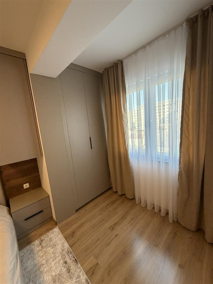 Banese me qera ne fushe kosove (4)