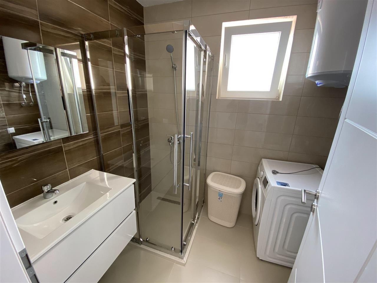 Banese me qira ne rrugen b (1)