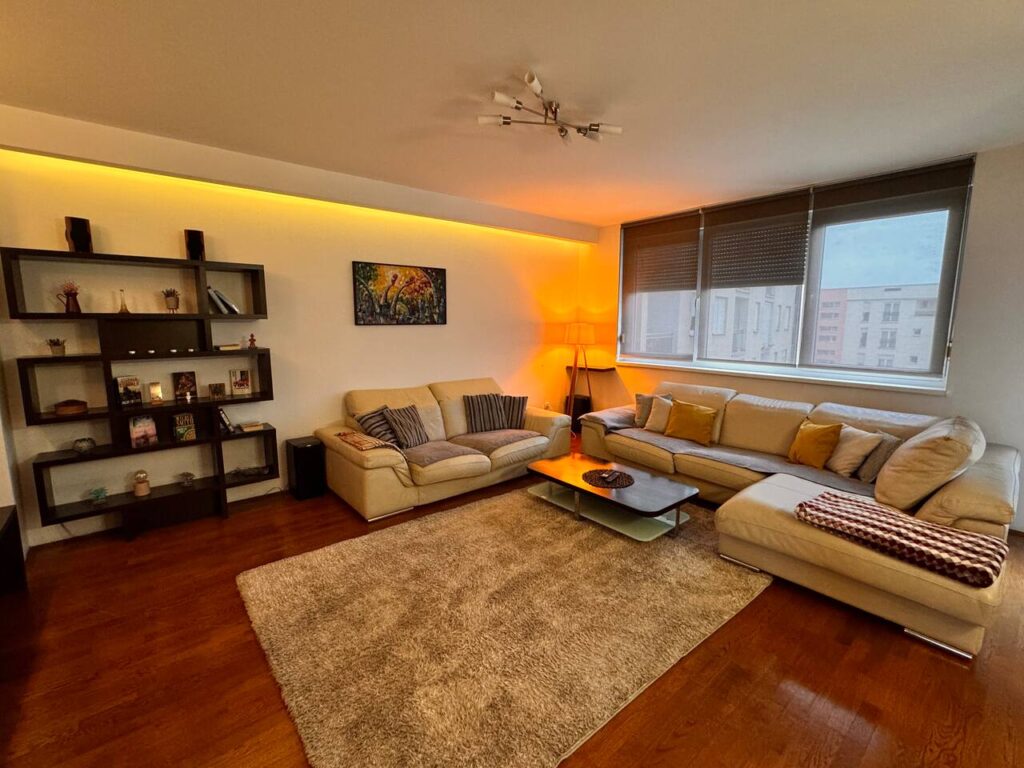 4a64f624 06bf 425a 9140 28535aa5330d