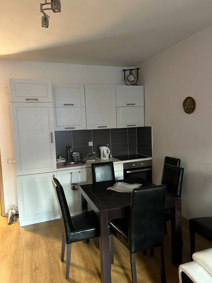 562428988 1888205058796982 4359942176969857785 n