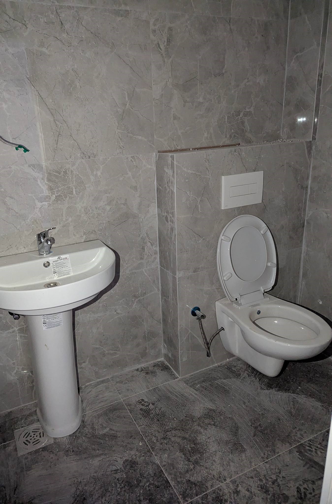 637436465 759181913579147 6639818501422309845 n