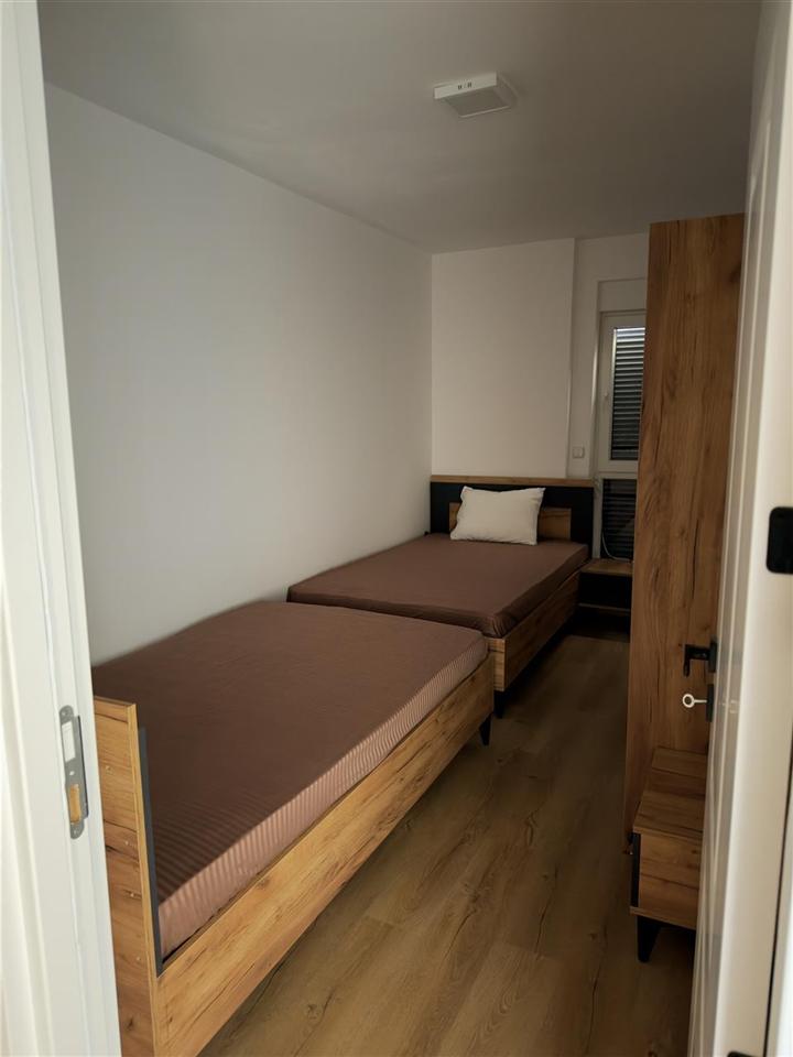 Apartament ne shitje 74 31 m (3)