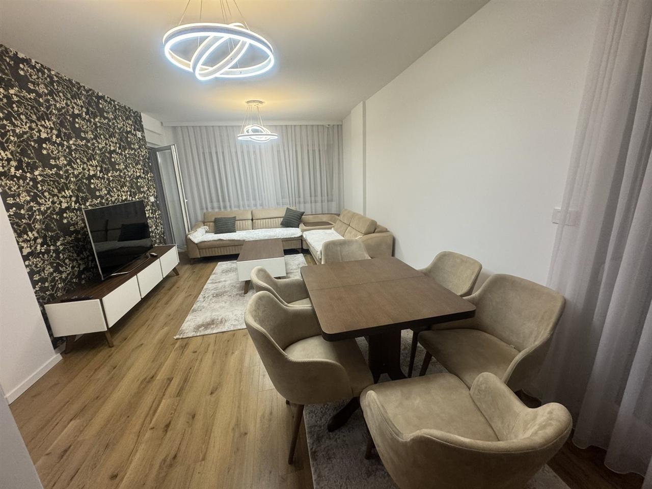 Banes me qira ne lakrisht (3)