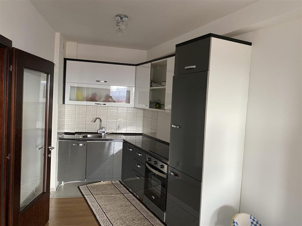 Banesa 2 dhomshe kati 3 te gjimnazi sami frasheri