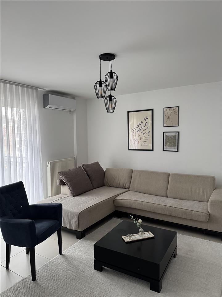 Banese 93m me qira ne kalabri (1)