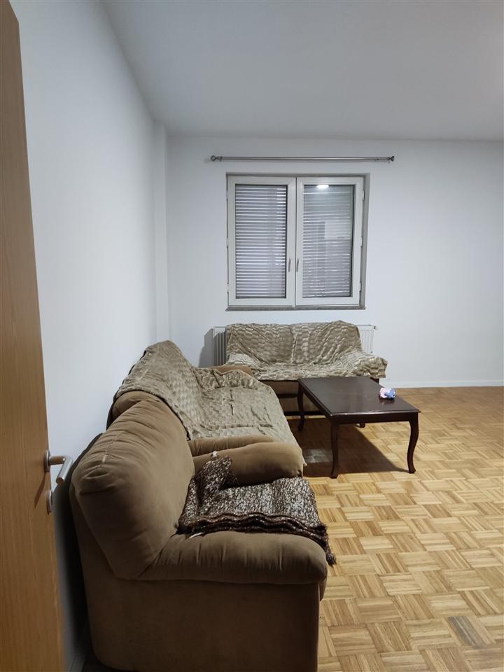 Banese me qira ne kalabri emshir