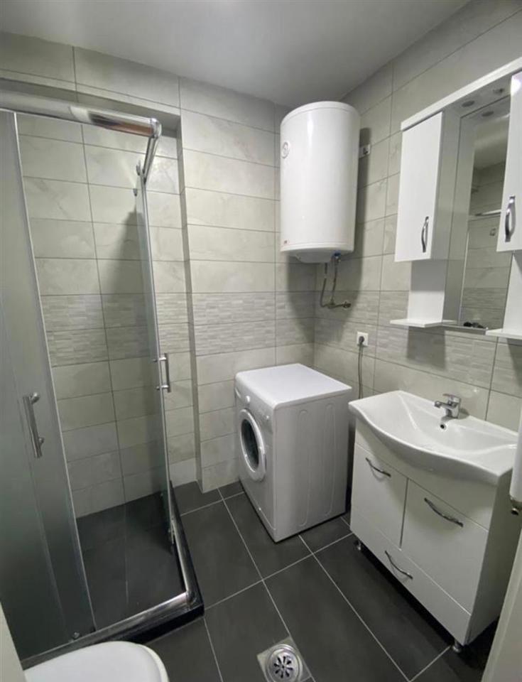 Banese me qira ne lagjen e muhaxhereve (3)