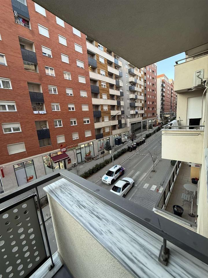 Banese ne shitje kompleksi blini 1 mati 1 rr jakov xoxa (3)