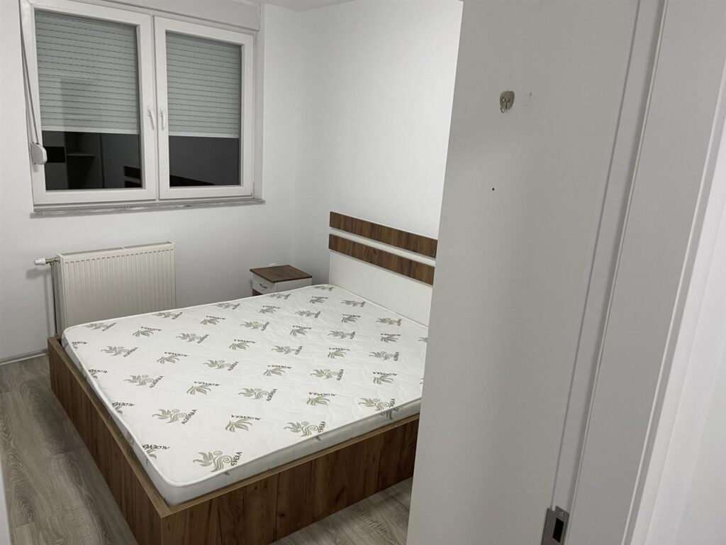 Ipet me qera e mobiluar komplet (2)