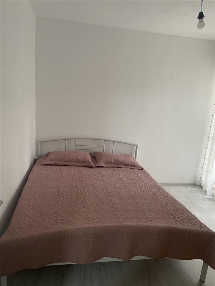 Jap banese me qira (1)