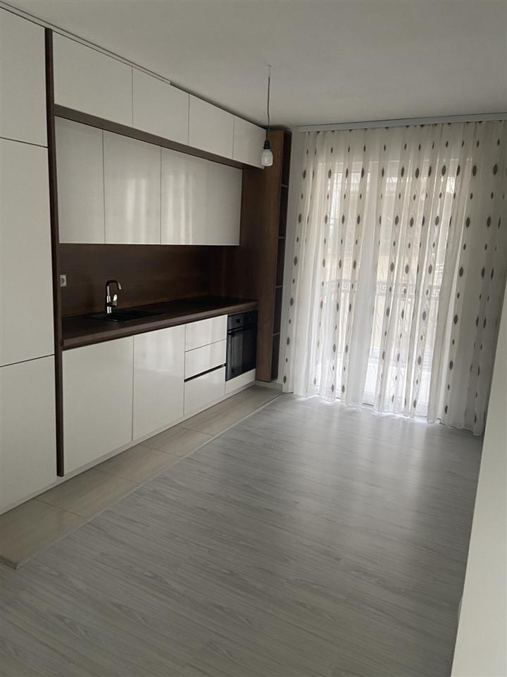 Jap banese me qira (2)