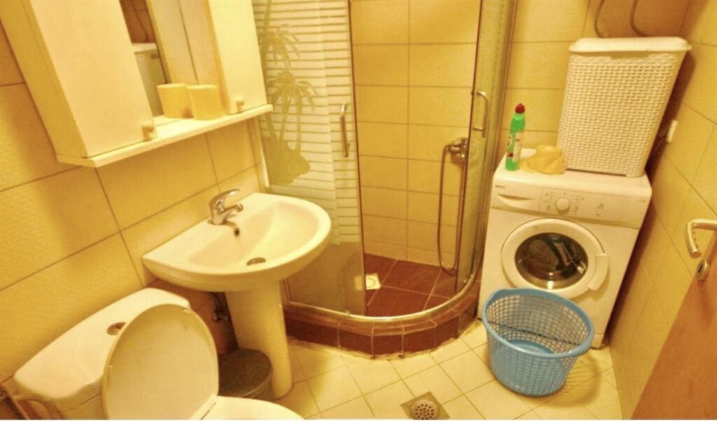 Leshohet banesa dhe garazha me qera ne dragodan (1)