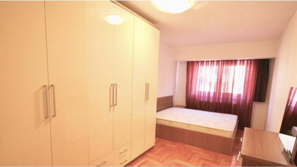 Leshohet banesa dhe garazha me qera ne dragodan (3)